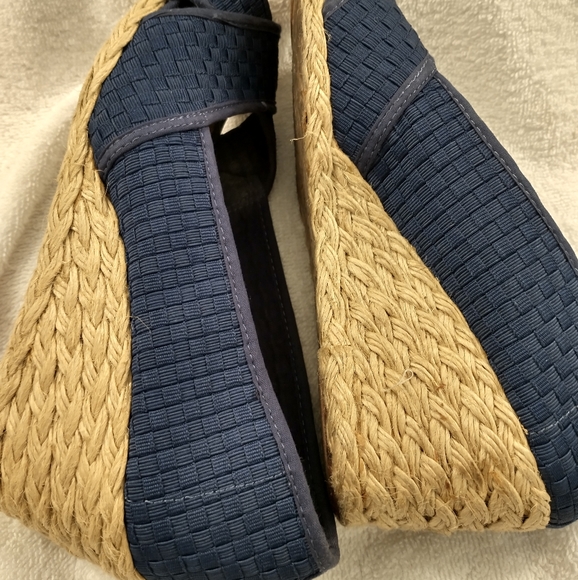 Ralph Lauren wedge shoes - Picture 6 of 8